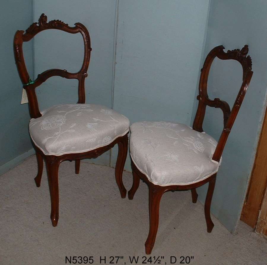 Pair single chairs