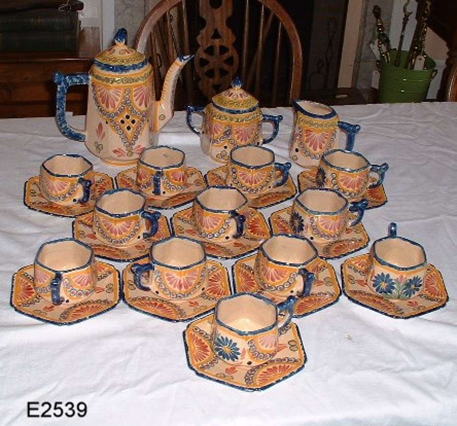 Quimper Tea/Coffee Set with 12 cups & saucers c 1930